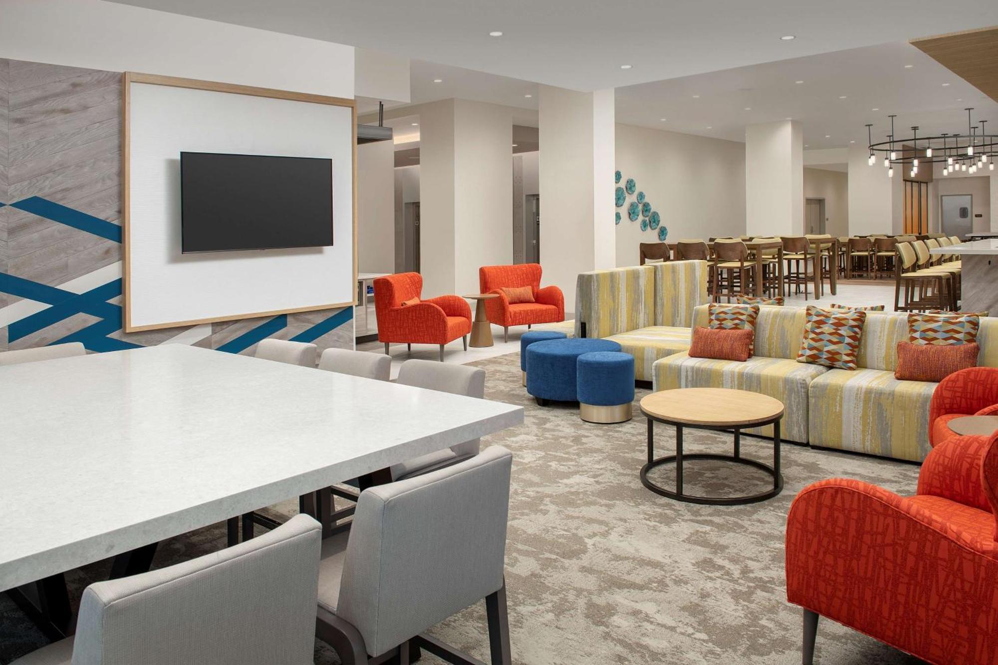 Hilton Garden Inn Orlando Downtown Exterior photo